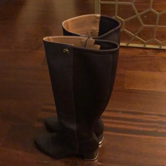 Calvin Klein brown boots - Picture 3 of 11